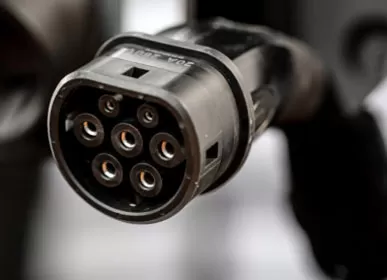 Tu guía esencial de cables de carga para vehículos eléctricos: Toma la decisión correcta.